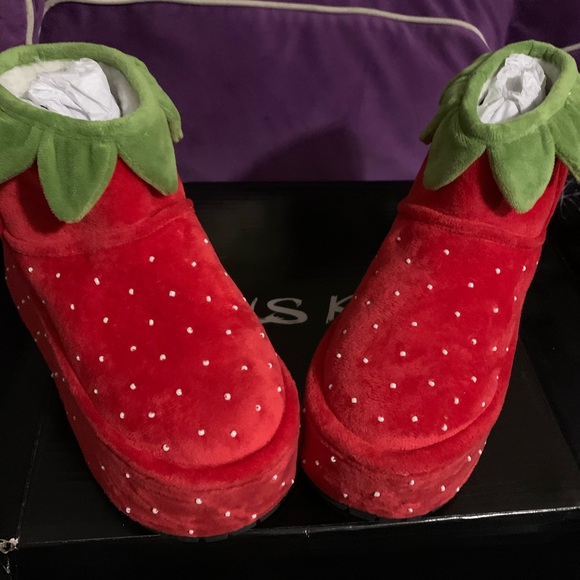 Strawberry shortcake X dollskill collab fresh patch platform bootsN NO B…
